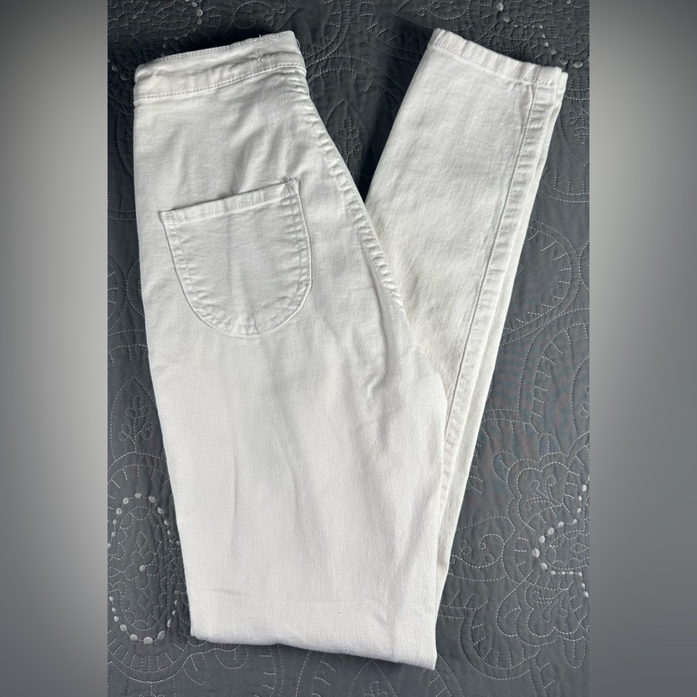 Fashion Nova Juniors White Jeggings Size 5